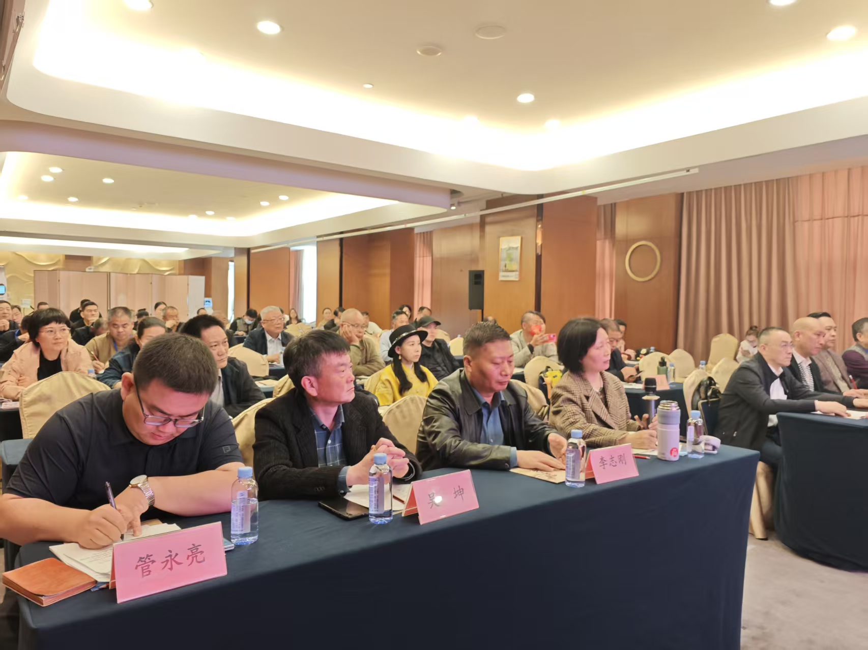 河南省中医药研究促进会成功举办基层中医药服务提升培训班与经验交流会